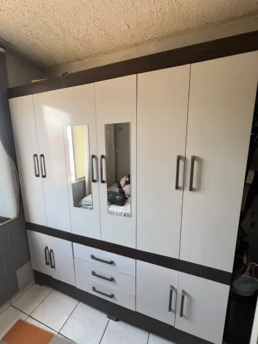 Guarda roupa
