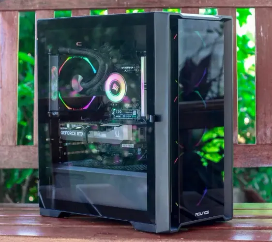 i9 9900K - 16GB - RTX 5060