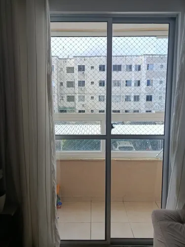 Porta de correr em alumínio 1,20L X 2x20A