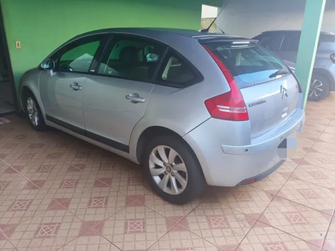 Citroen C4 Excl.2.0/2.0 Solaris Flex 16V 5P Aut. 2010