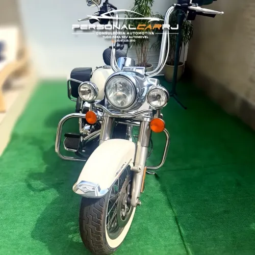 HARLEY DAVIDSON ROAD KING CLASSIC 107