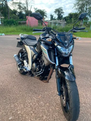 Fazer 250