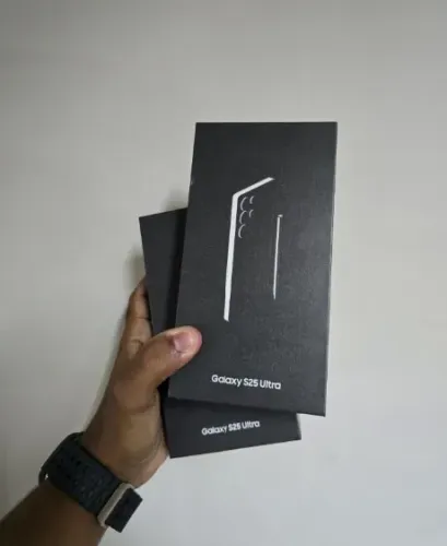 Samsung Galaxy S25 Ultra - Novo na caixa, Loja Física, 1 ano de Garantia + Brinde