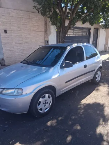 Chevrolet Celta 1.0/super/n.piq.1.0 MPFI VHC 8V 3P 2003