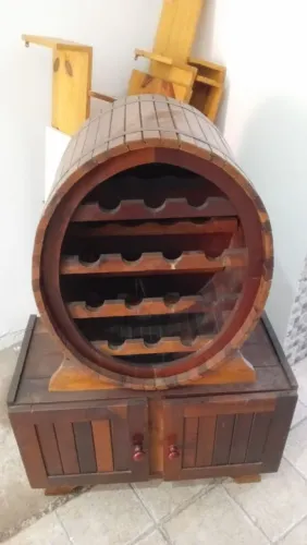 vendo vinheira