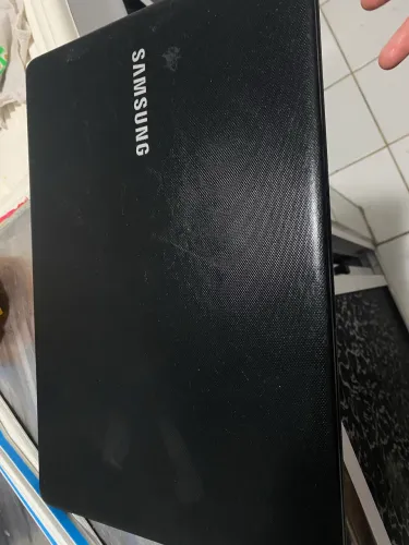 NOTBOOK SAMSUNG - Com defeito