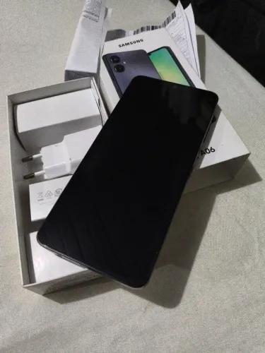 Samsung Galaxy A06 - Excelente Estado