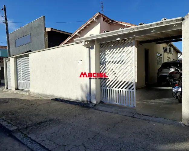 VILA MARIA - CASA TÉRREA COM 3 DORMITÓRIOS E 460M2 DE TERRENO