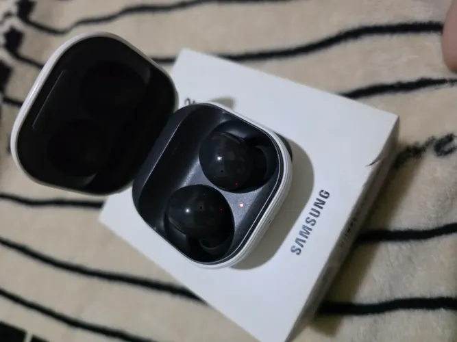 Samsung galaxy Buds 2