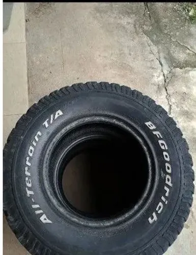 Pneu BF Goodrich T/A ALL Terrain 265 75 16