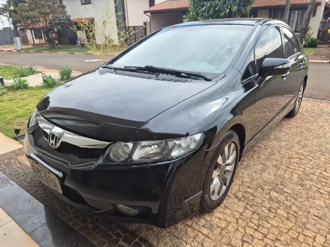 Honda Civic Sed. Lxl/lxl SE 1.8 Flex 16V Mec. 2011