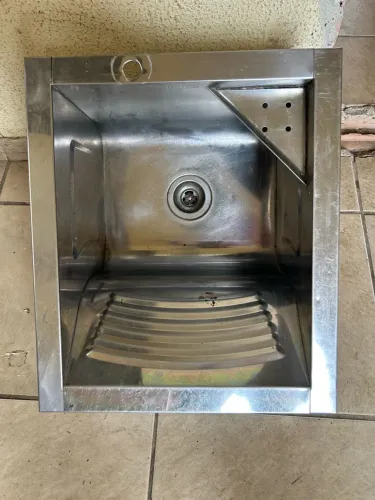 Tanque de parede inox 