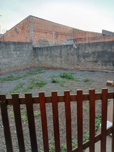 Casa em condomínio em Tatuí .
