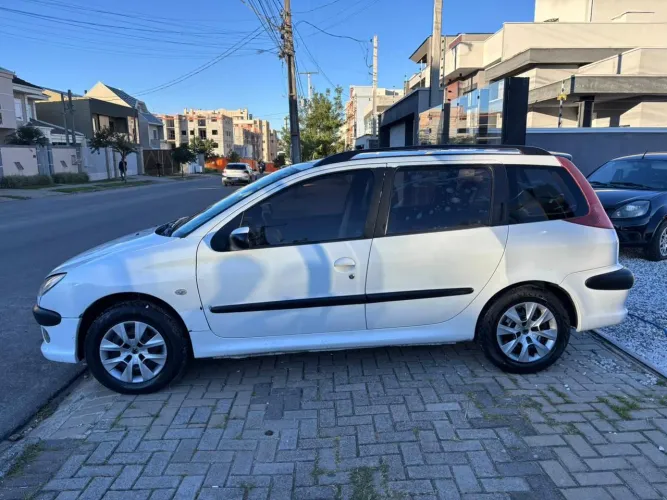 Peugeot 206 SW Presence 1.4/ 1.4 Flex 8V 5P 2008