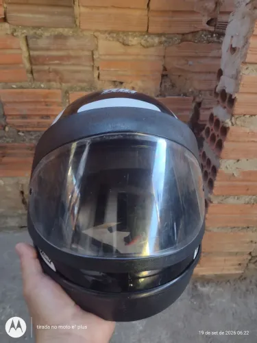 CAPACETE NOVO