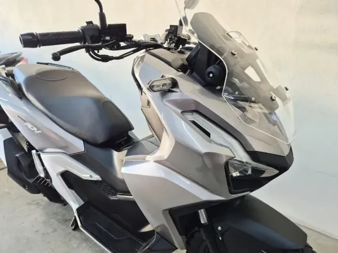 Honda ADV 160