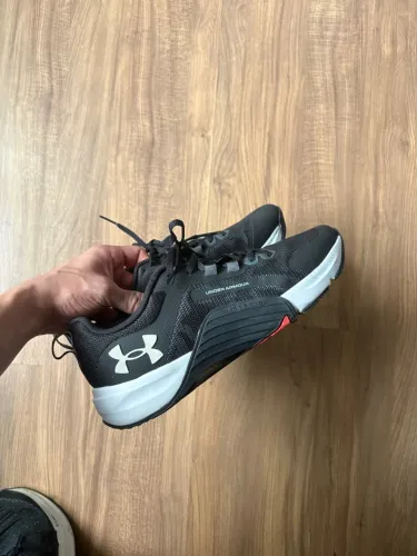 Tênis Under Armour - TriBase Reps