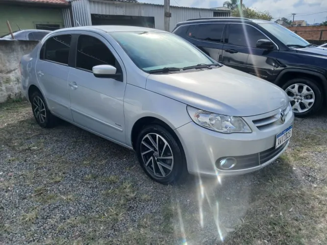 Volkswagen Voyage Comf/highli. 1.6 MI T.flex 8V 4P 2012