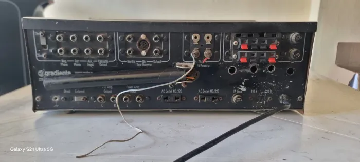 Receiver gradiente modelo str-1050