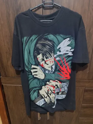Coleção blusa ikaricorp attack on titan