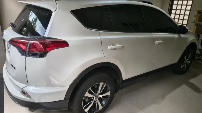 Toyota RAV4 2.0 Top 4X2 16V Aut. 2017