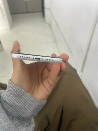 iPhone XR impecável