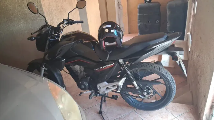 Moto Titan 160 semi nova