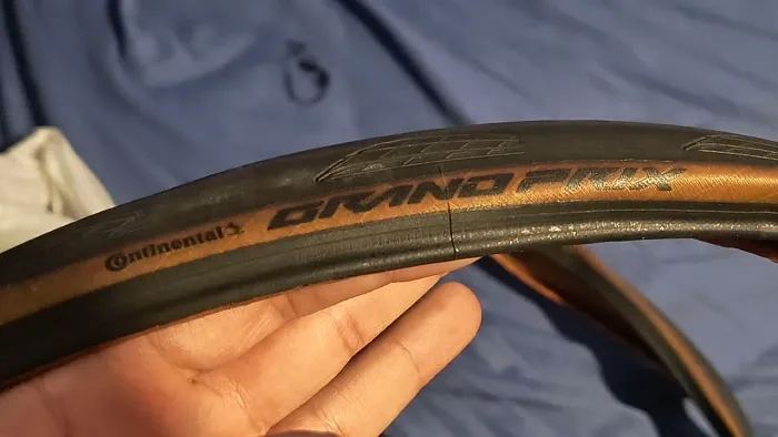 Pneus Continental Grand Prix 700x28