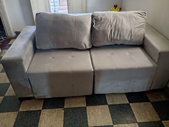 SOFÁ RETRÁTIL 2 LUGARES