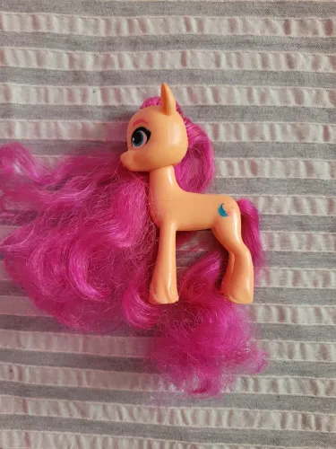 Boneco cavalo my little pony sunny starscout