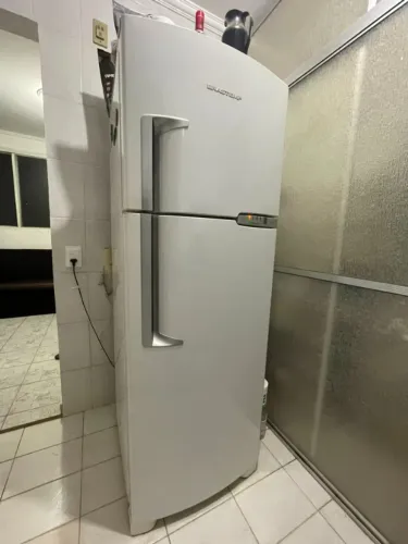 Refrigerador Brastemp Clean BRM39EB Frost Free Duplex 352L