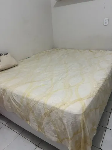 Cama king size 
