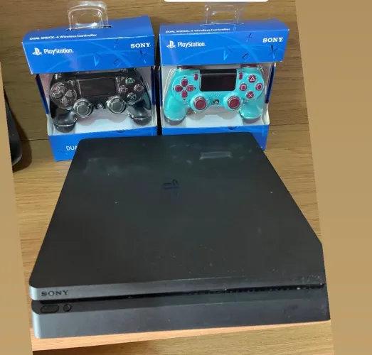 Vendo PS4 Slim 1 TB
