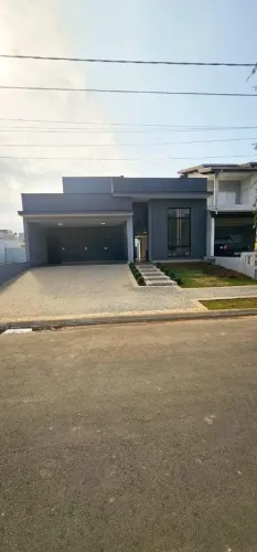 Casa à venda em Paulínia, Condomínio Campos do Conde 2, com 3 suítes, com 169.48 m²
