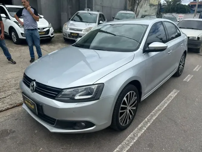 Volkswagen Jetta Highline 2.0 TSI 16V 4P Tiptronic 2013