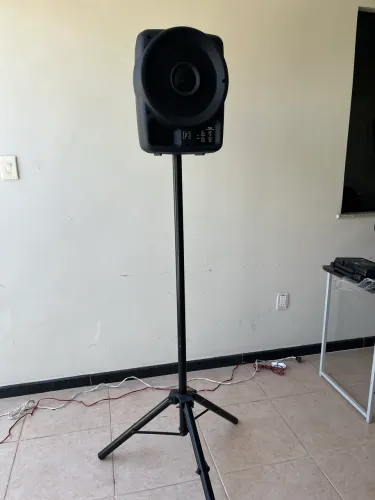 Sonorização plug and play pronta pra uso.