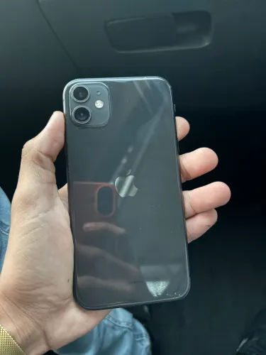 iPhone 11