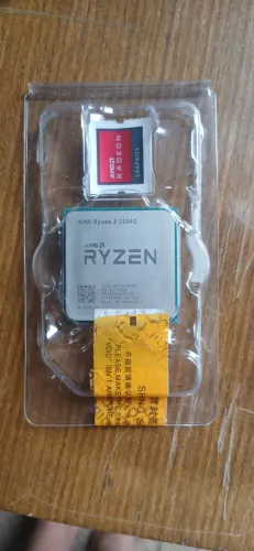 Processador Ryzen 3 2200G Radeon Vega 8 + Air Cooler AMD