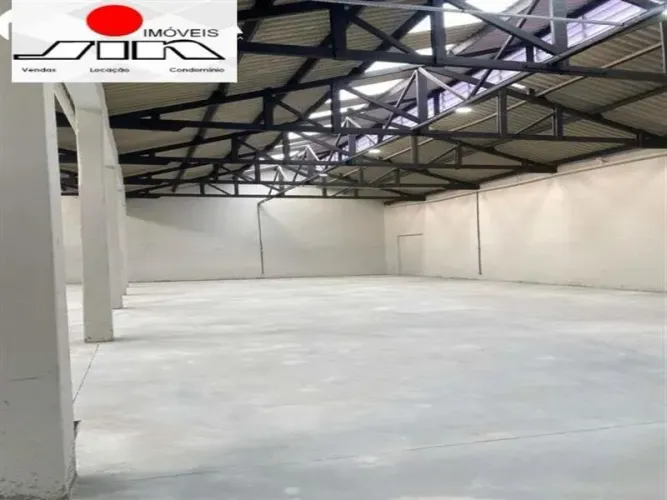Galpão Reformado para Locação na Mooca  587 m²