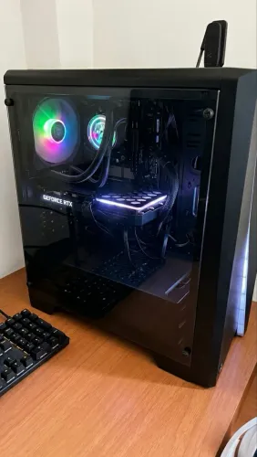 PC Gamer Ryzen 5 5600X + RTX 3060 12GB + 32GB RAM