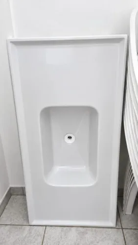 Pia de cozinha de 1 metro ? valor :80