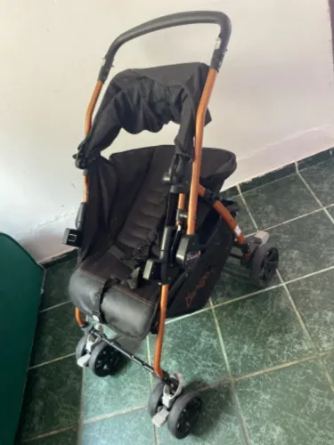 Carrinho de bebê