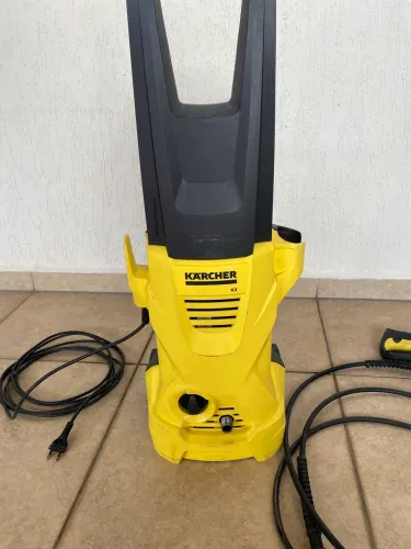 Lavadora de alta pressão Karcher K2 com Defeito
