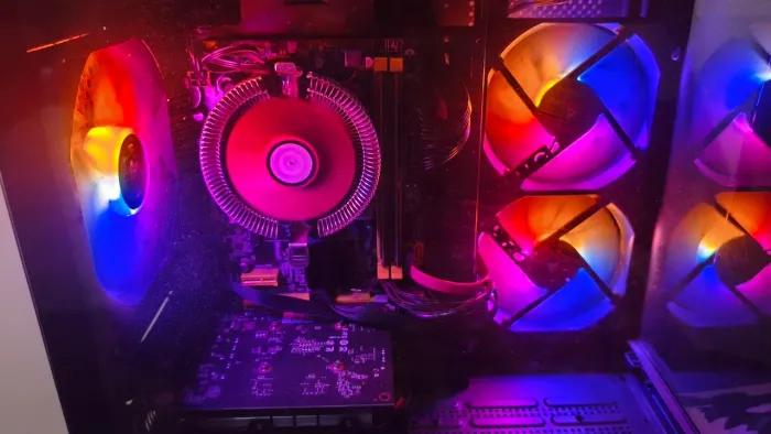PC I5 3470+RX550 4 gb