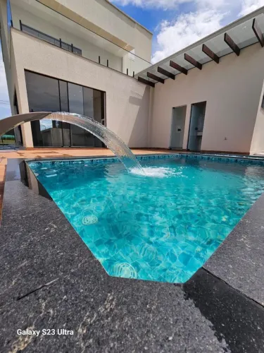 Sobrado no Condomínio Villagio Toscana 4 Suites plenas