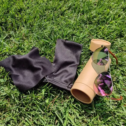 Óculos de Sol GM Eyewear - Hastes em Madeira e Lente Polarizada
