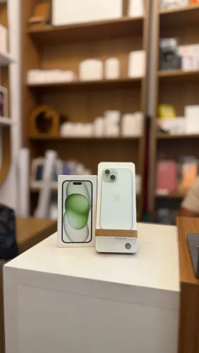IPHONE 15  128GB PRA VENDER LOGO