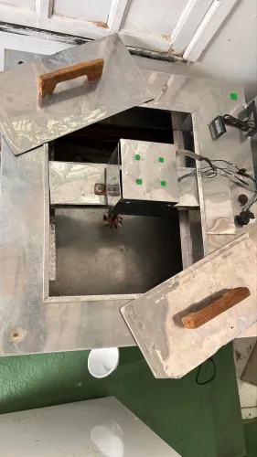 Máquina de Picolé com 4 forma inox