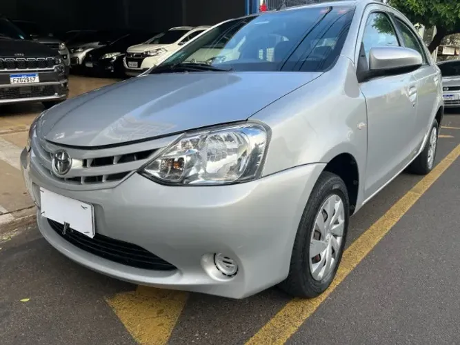 Toyota Etios XS Sedan 1.5 Flex 16V 4P Aut. 2017