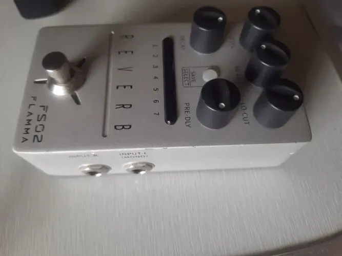 Pedal de Reverb FLAMMA FS02 - Excelente Estado